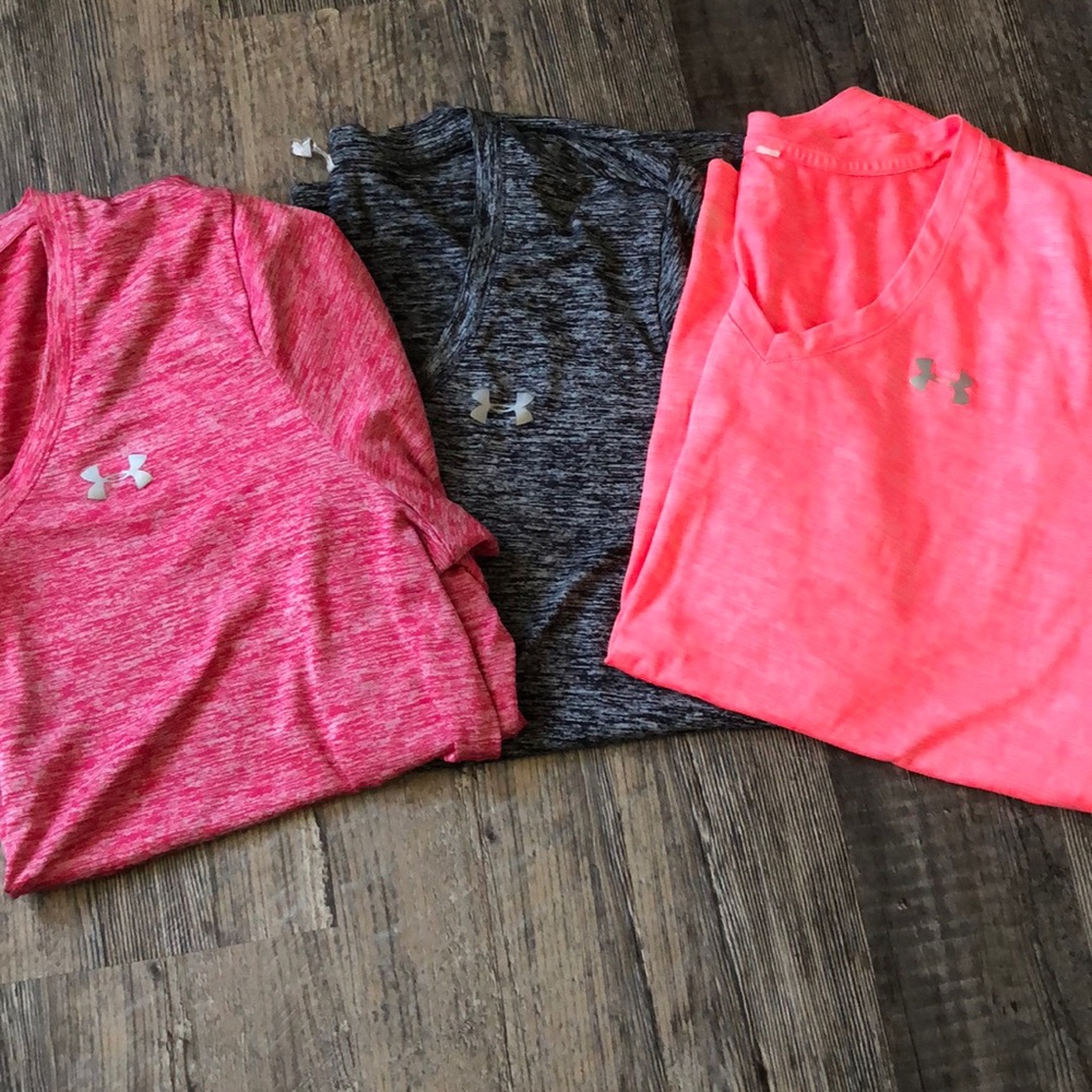 XL women’s Under Armour shirts!